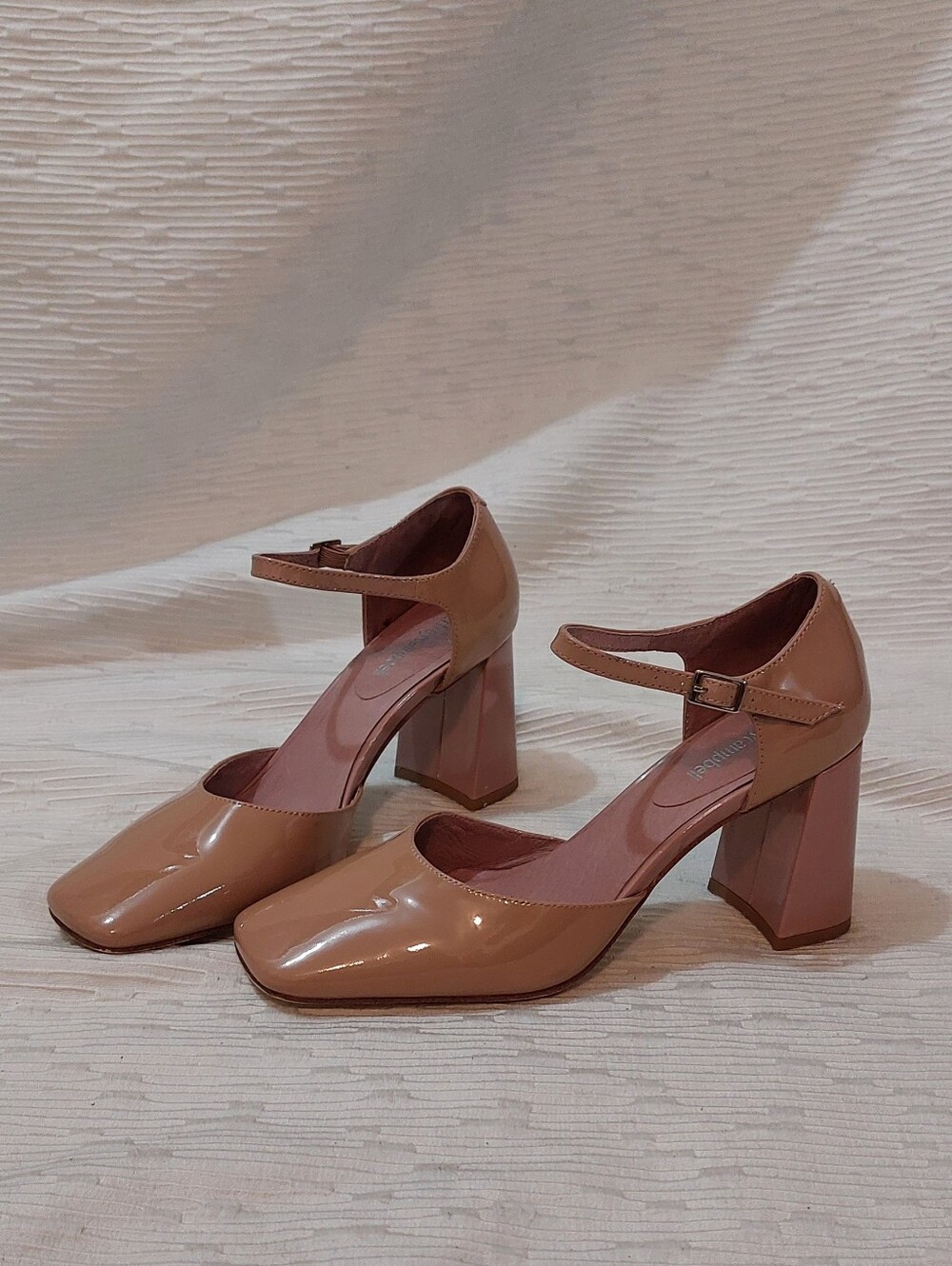 Jeffrey Campbell Nude & Blush Patent Mary Jane Block Heels Size 8 - Picture 3 of 9